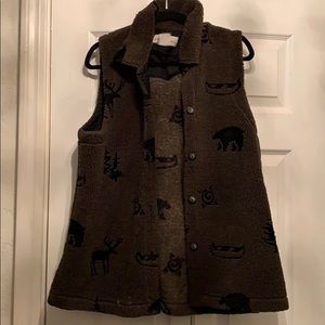 VINTAGE button down vest